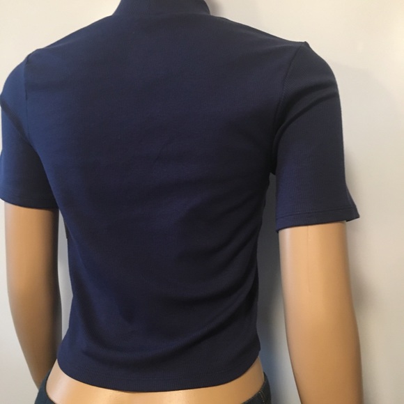 Arizona women’s shorts sleeves mock neck top - Picture 11 of 11